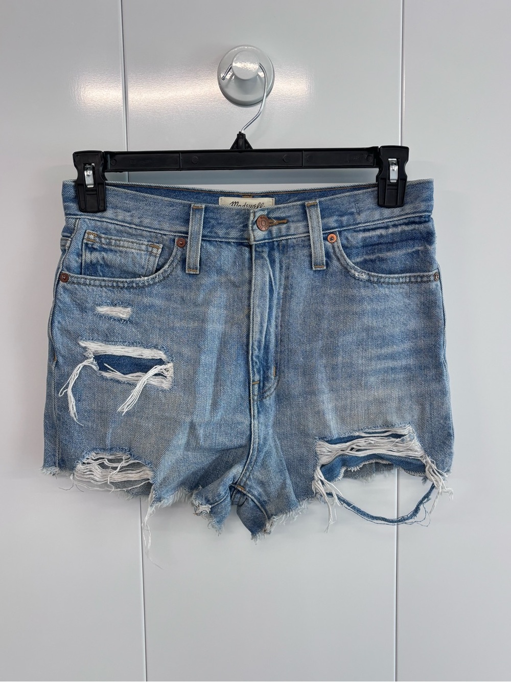 Madewell The Mom Jean Short Size 27 Light wash Distressed Woman’s Summer Cotton
